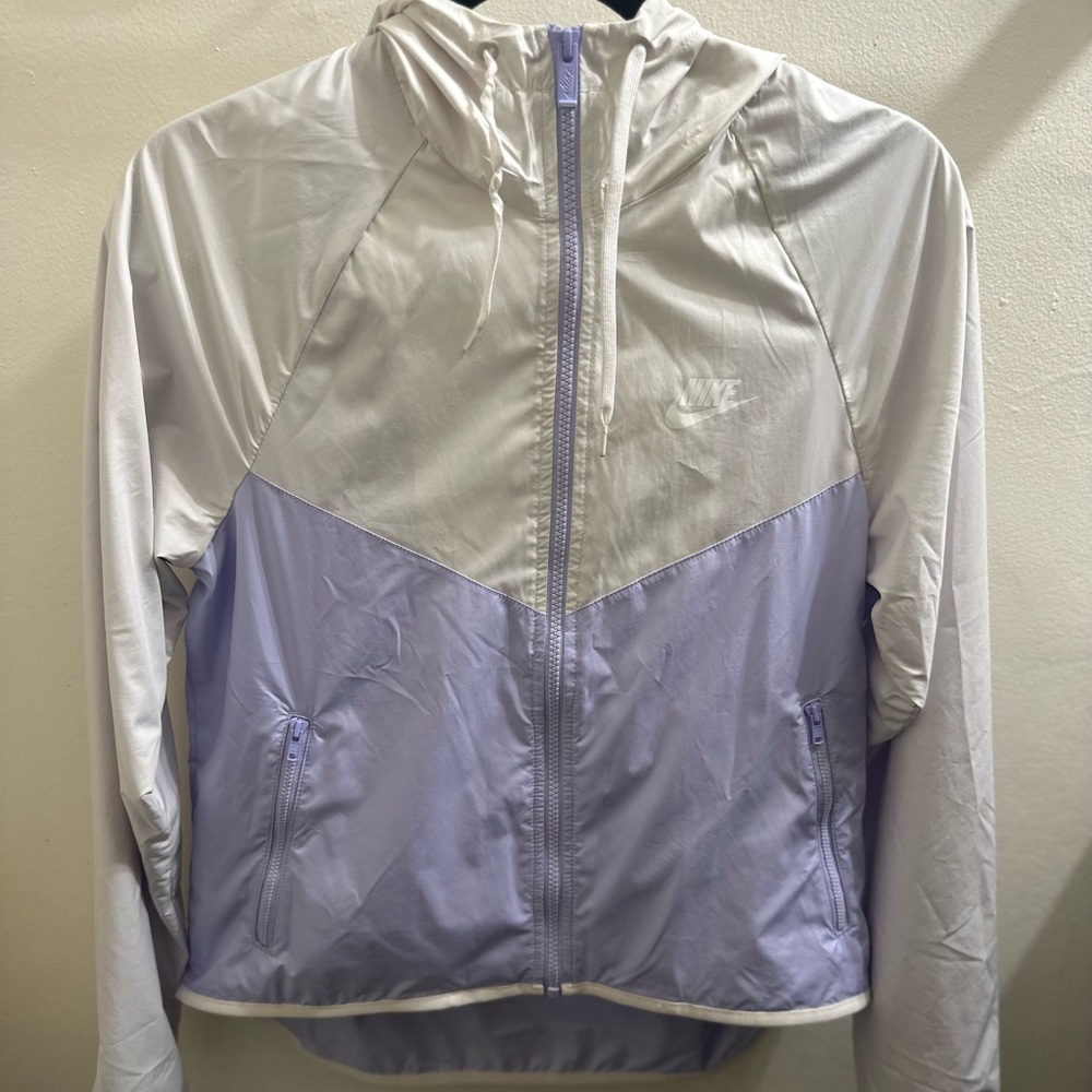 white & lavender nike windbreaker